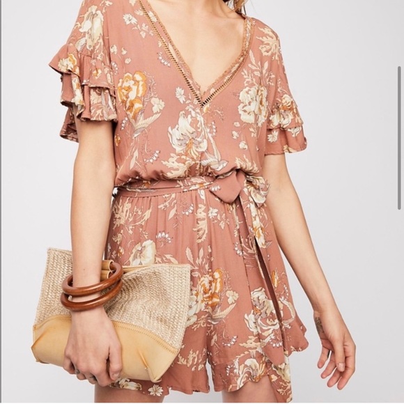 Spell & the Gypsy Collective Rosa Romper - Picture 2 of 9